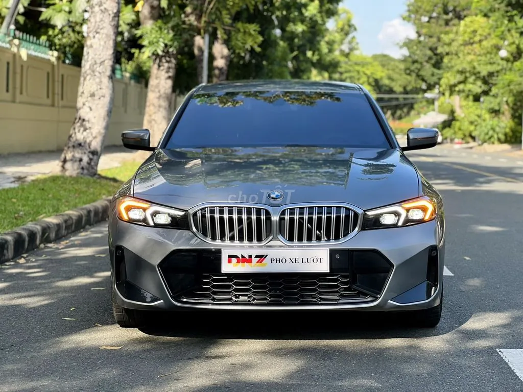 BMW 3 Series 2025 photo 2