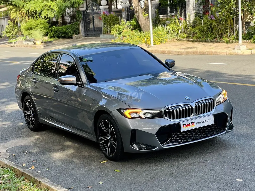 BMW 3 Series 2025 photo 4