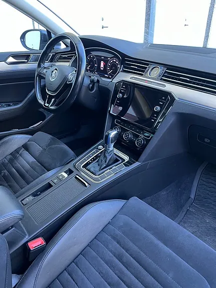 Volkswagen Passat 2019 photo 3