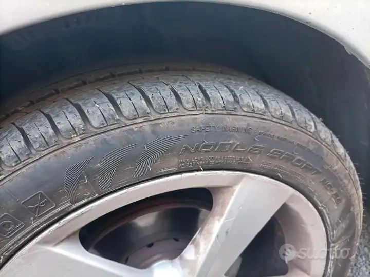 Volkswagen Polo 2013 photo 3