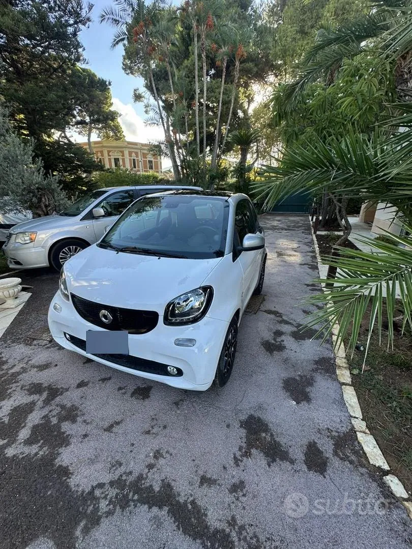 Smart Fortwo 2018 photo 3