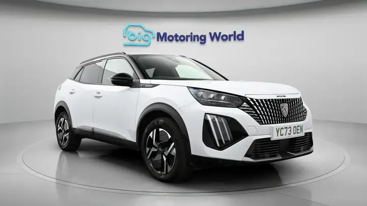 Peugeot 2008 2023 photo 4