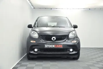 Smart Fortwo 2019 photo 2