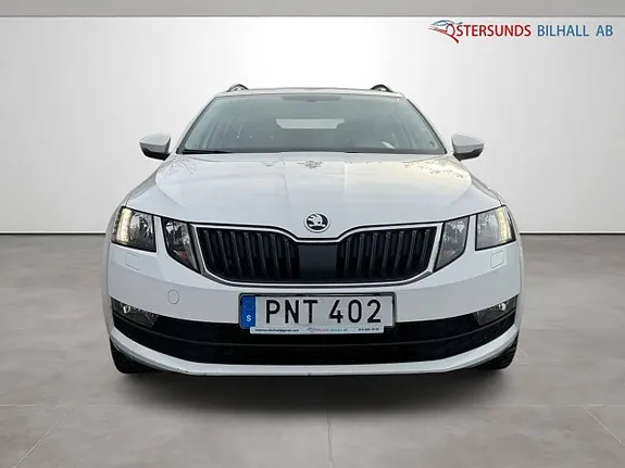 Skoda Octavia 2018 photo 2