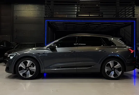 Audi E-Tron 2021 photo 5