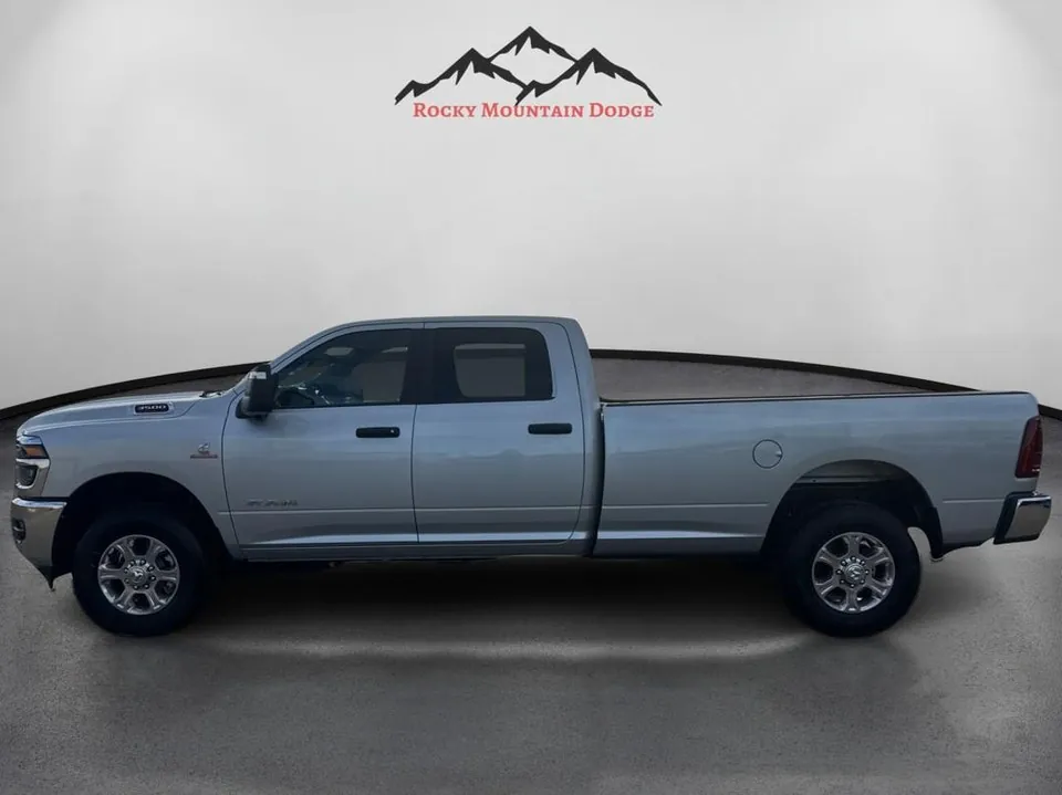Ram 3500 2026 photo 2
