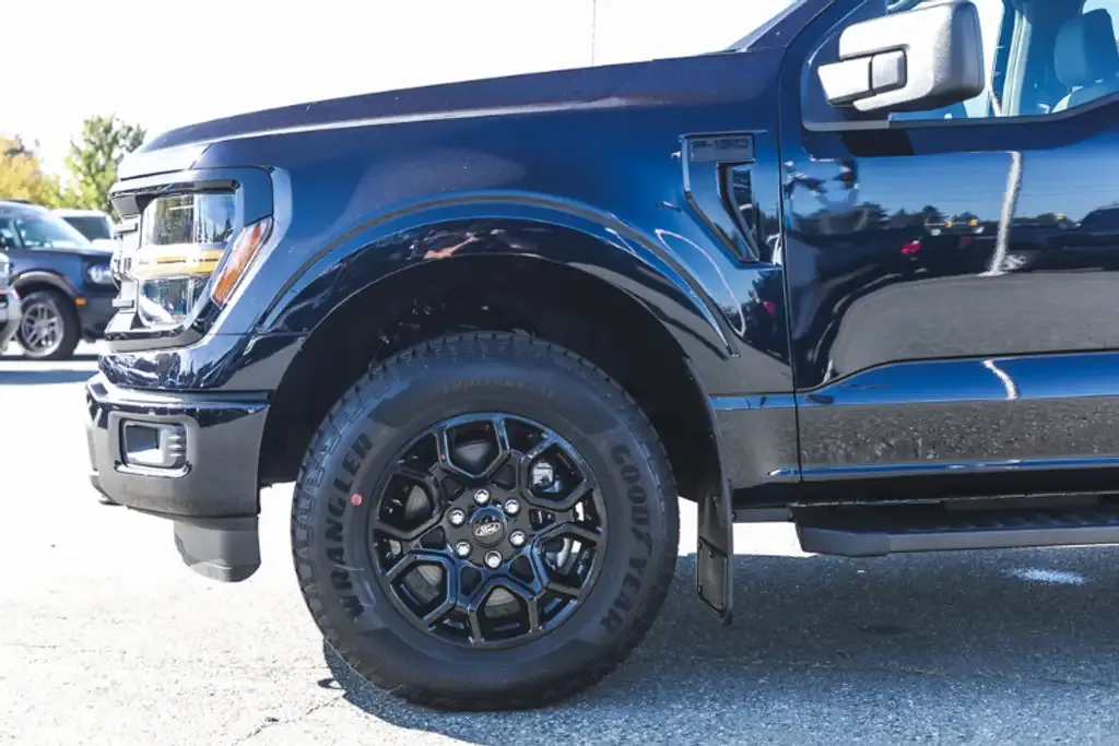 Ford F-150 2026 photo 4