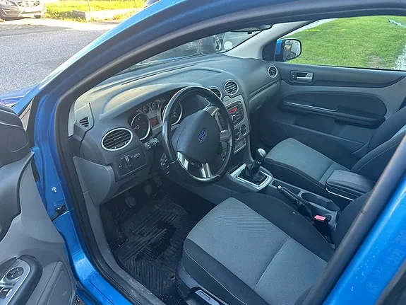Ford Focus 2011 photo 4