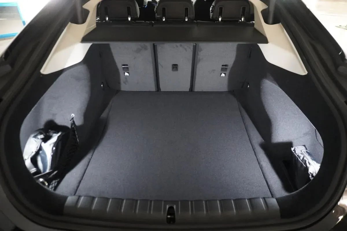 BMW 4 Series 2025 photo 3