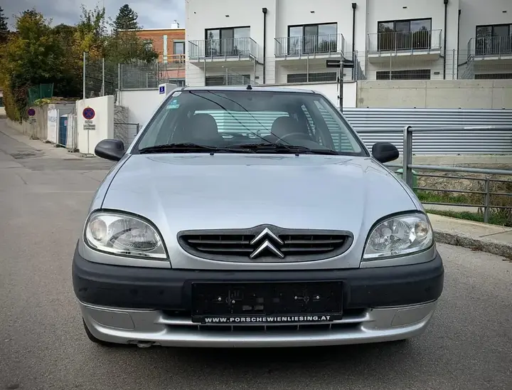 Citroen Saxo 2002 photo 2