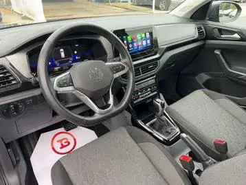 Volkswagen T-Cross 2024 photo 2