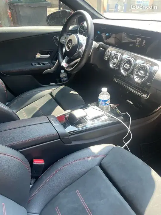 Mercedes-Benz A-Class 2020 photo 3
