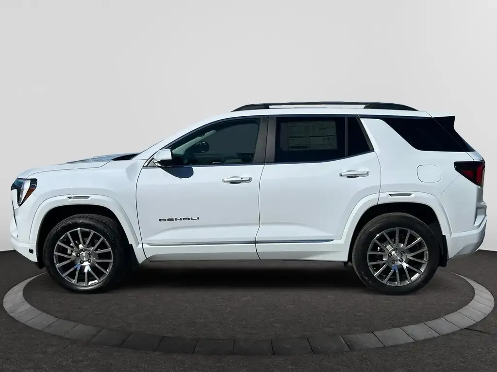 GMC Terrain 2027 photo 2
