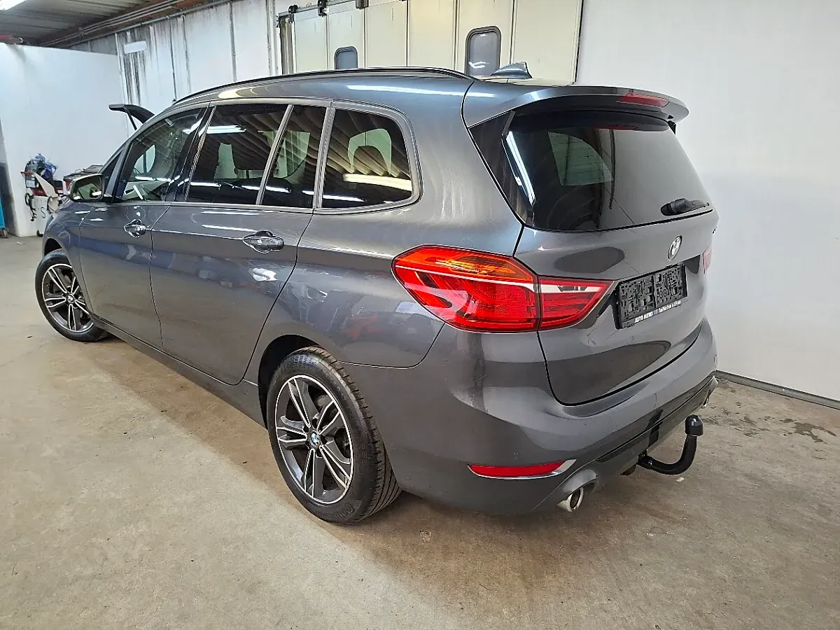 BMW 2 Series 2022 photo 3