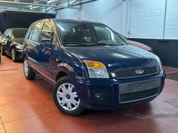 Ford Fusion photo 3