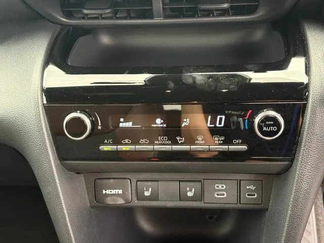 Toyota Yaris Cross 2024 photo 5