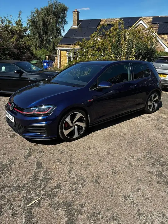 Volkswagen Golf Gti 2019 photo 2