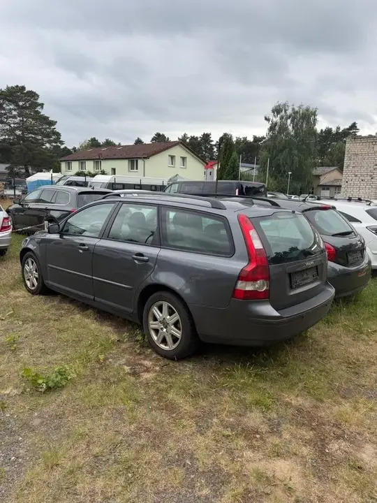Volvo V50