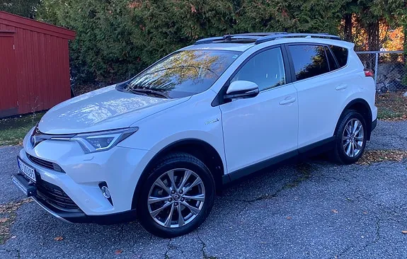 Toyota Rav4 2017 photo 3