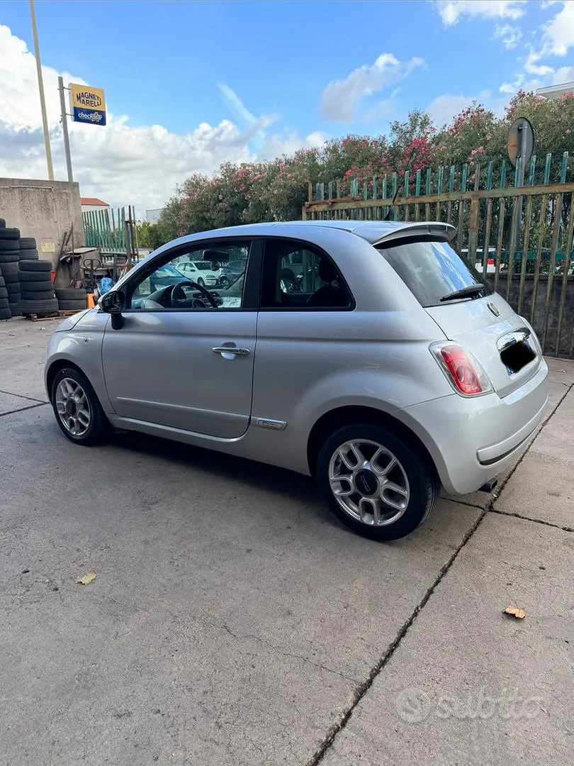 Fiat 500 2011 photo 2