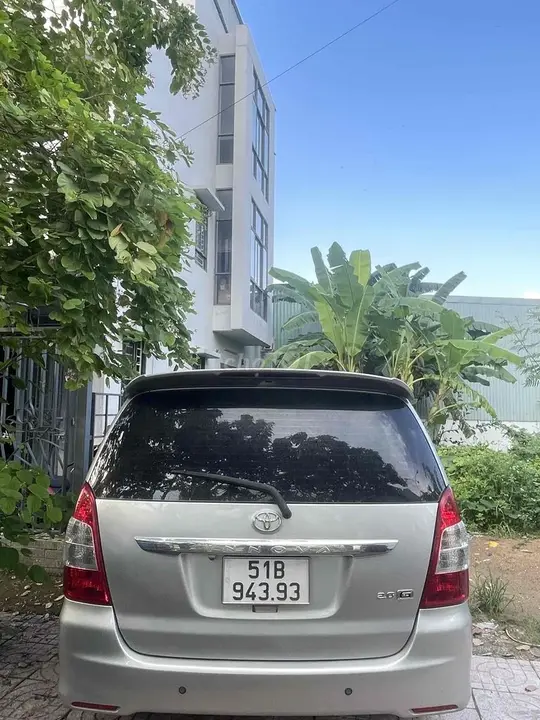 Toyota Innova 2013 photo 3