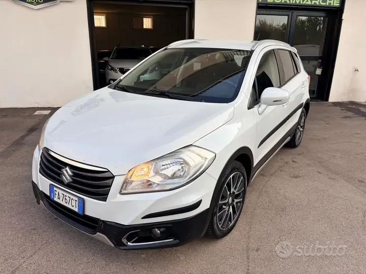 Suzuki S-Cross