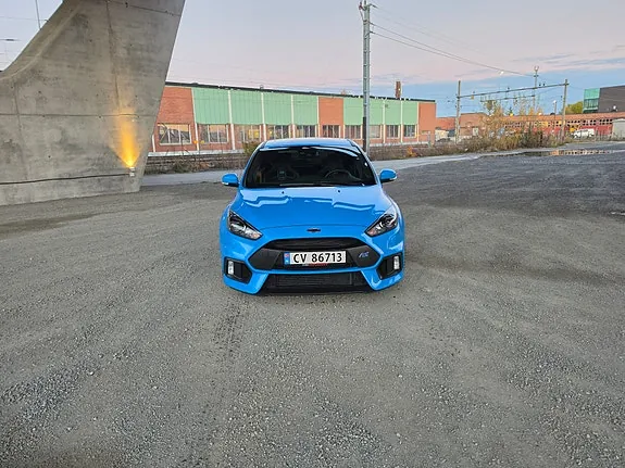 Ford Focus 2018 photo 2