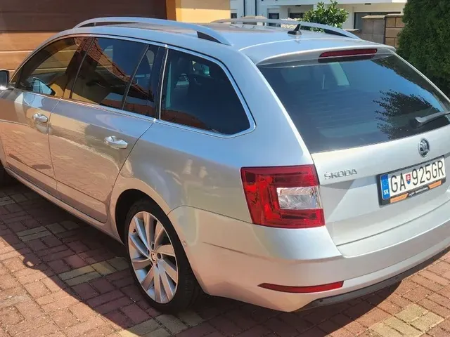 Skoda Octavia Combi 2016 photo 3