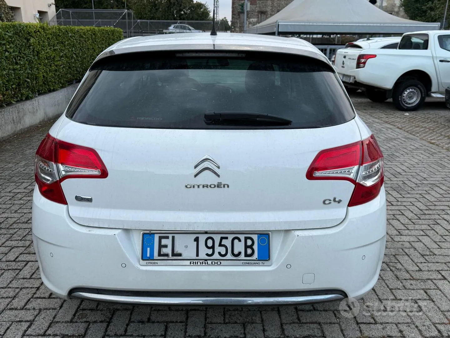Citroen C4 Picasso 2012 photo 5