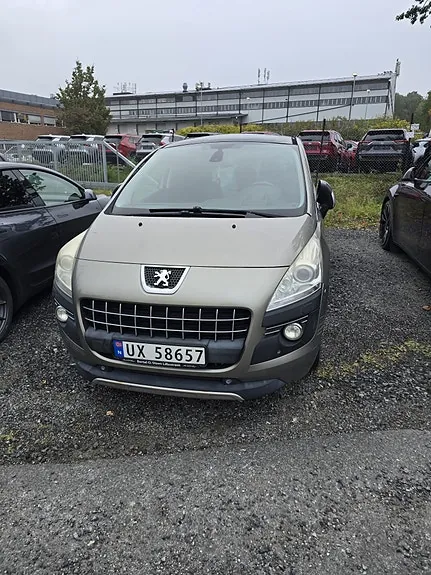 Peugeot 3008 2010 photo 2