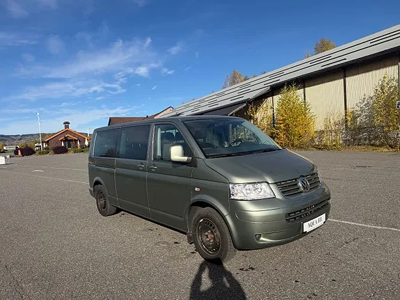 Volkswagen Caravelle 2009 photo 2