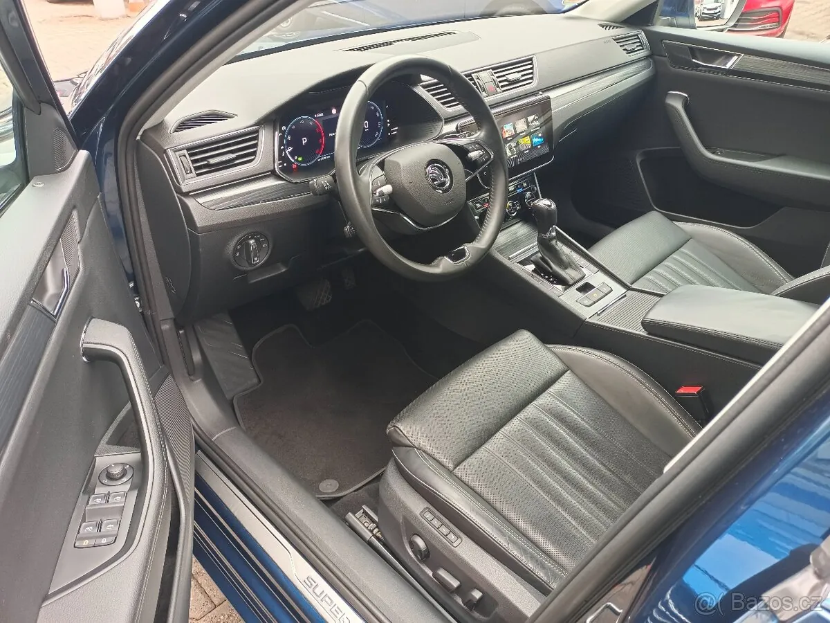 Skoda Superb 2023 photo 5