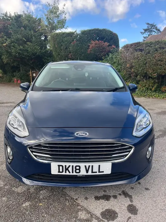 Ford Fiesta 2018 photo 2