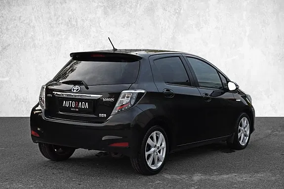 Toyota Yaris 2014 photo 4