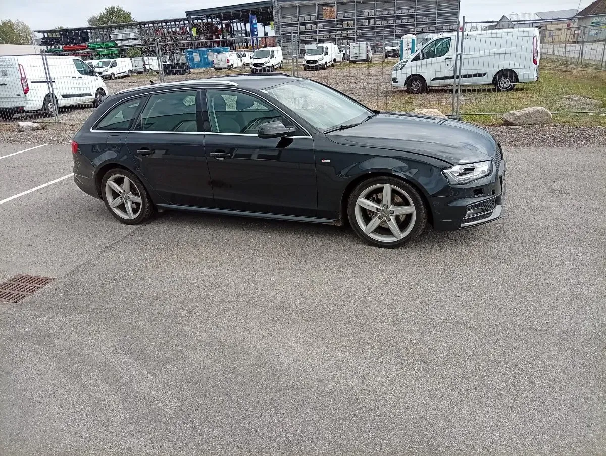 Audi A4 2014 photo 3