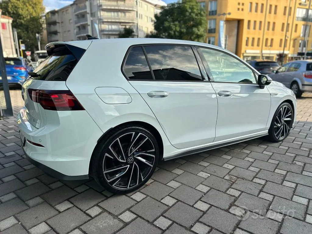 Volkswagen Golf 2021 photo 4