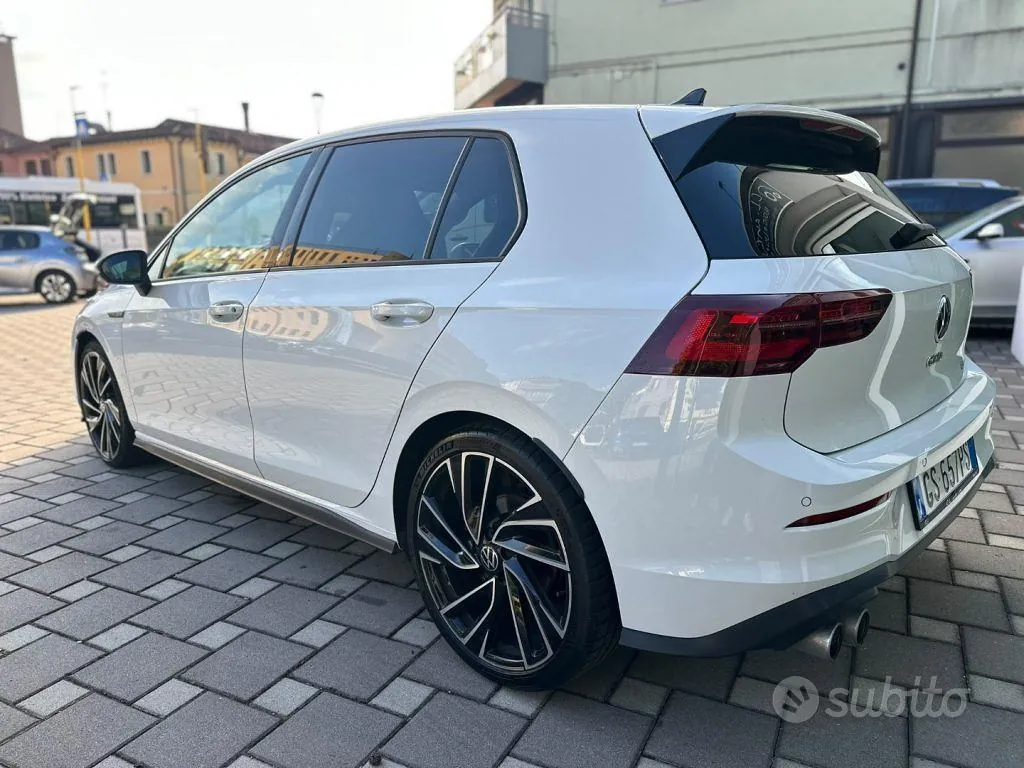 Volkswagen Golf 2021 photo 3