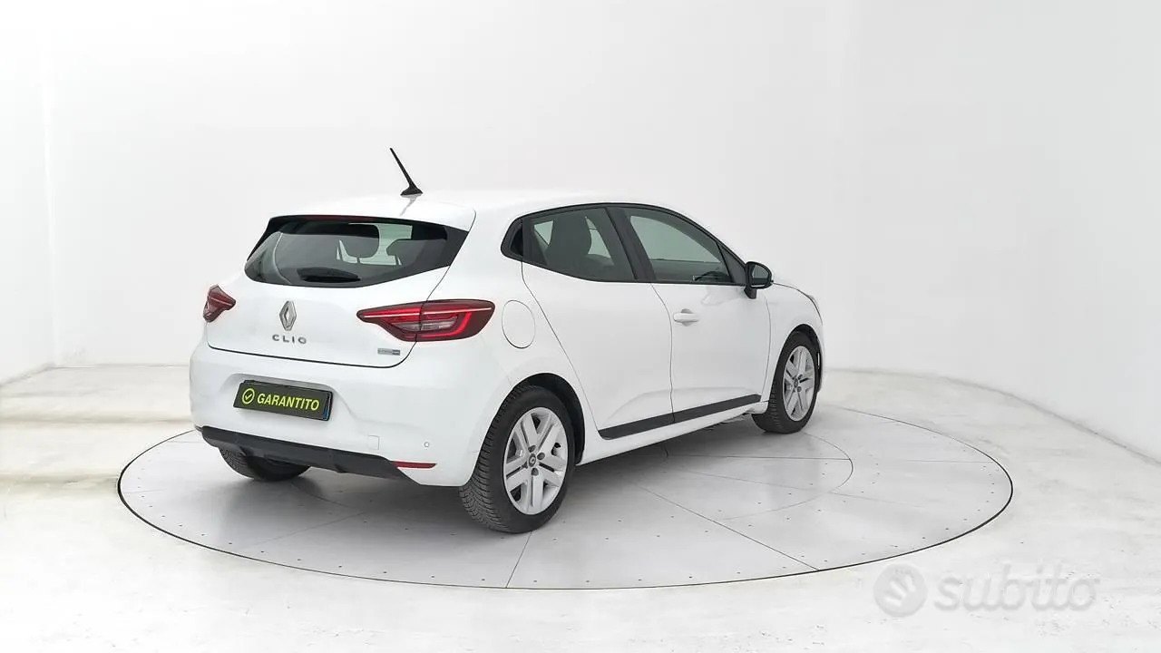 Renault Clio 2022 photo 5