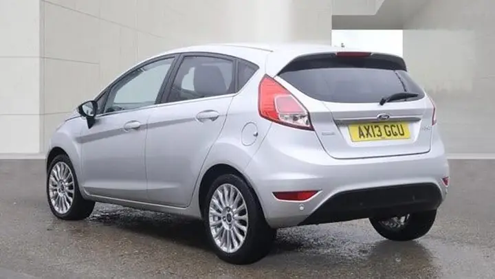 Ford Fiesta 2013 photo 4
