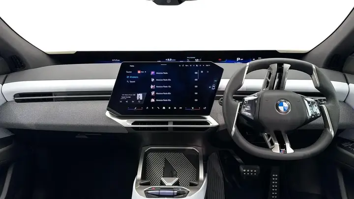 BMW Ix3 2026 photo 4