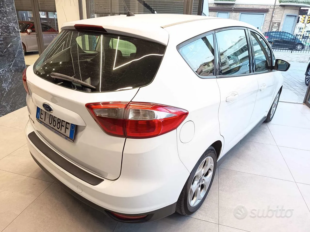 Ford C-Max 2014 photo 5