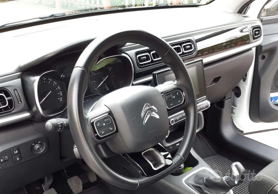 Citroen C3 2018 photo 2