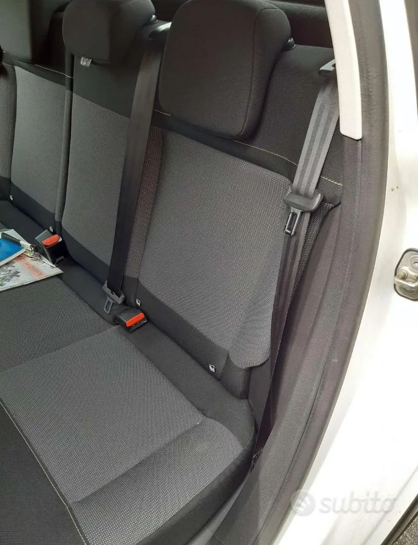 Citroen C3 2018 photo 3