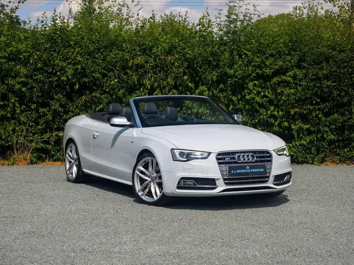Audi S5 2015 photo 2