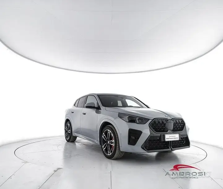 BMW X2 2025 photo 2