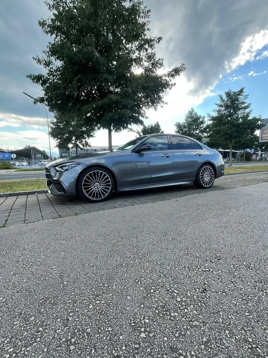 Mercedes-Benz C-Class 2022 photo 2