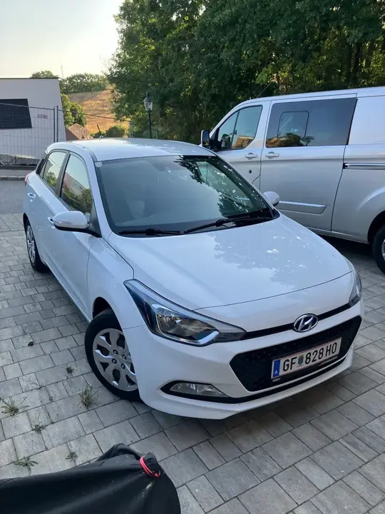 Hyundai I20