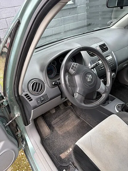 Suzuki Sx4 2011 photo 3