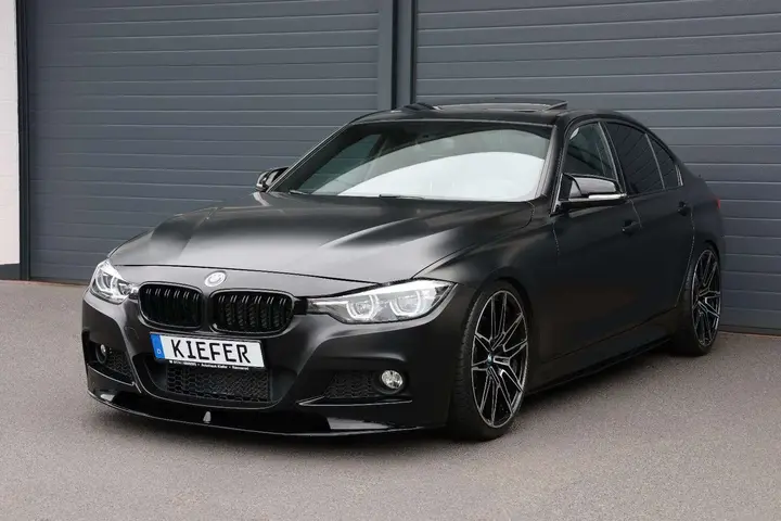 BMW 330I 2018 photo 3