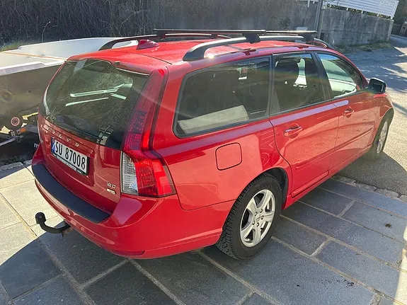 Volvo V50 2010 photo 4
